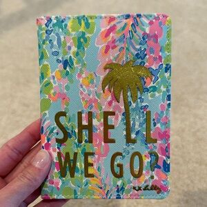 NWT Lilly Pulitzer Passport Holder